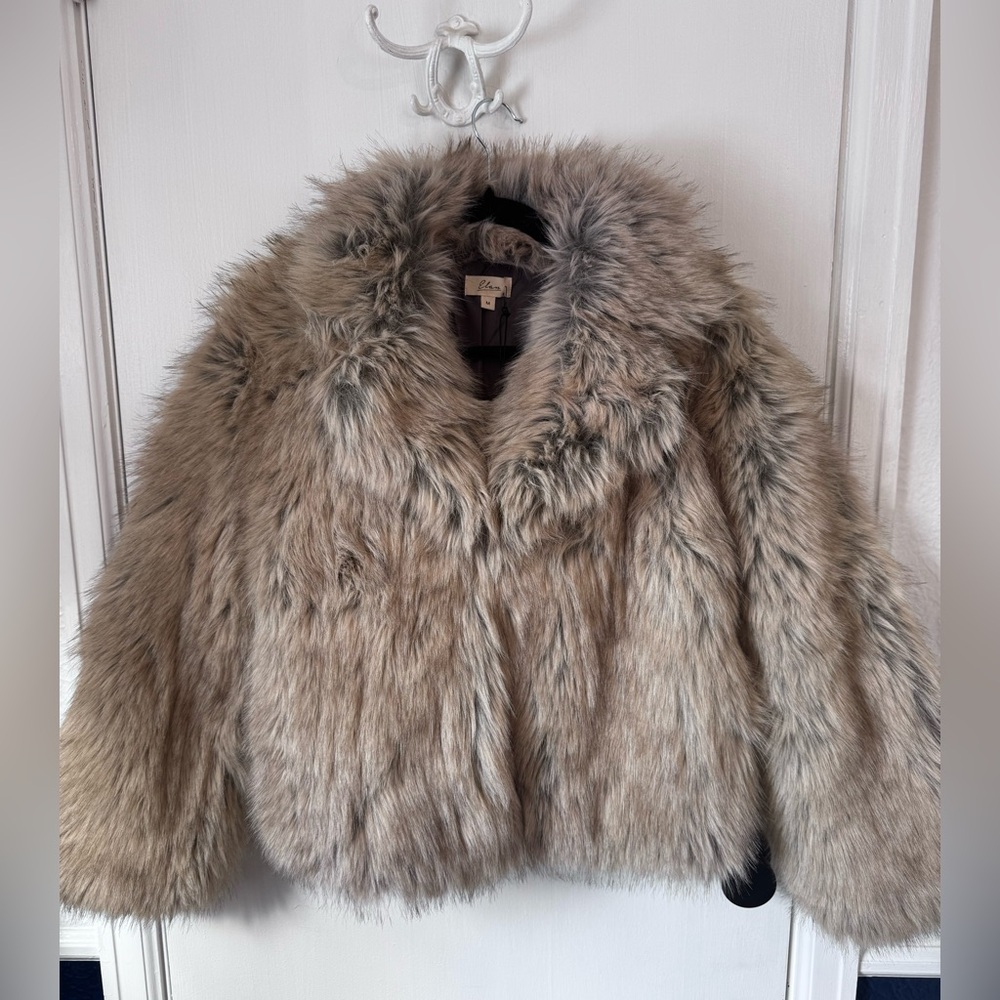 NWT Elan Faux Fur Coat
